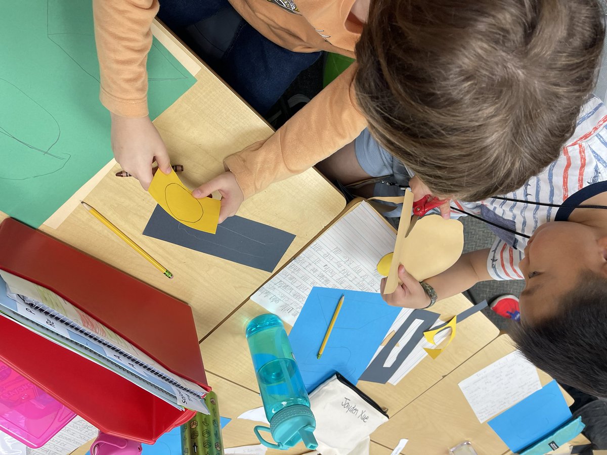 MrsHernandezCSE's tweet photo. We’ve been busy in 2nd grade! Here are some pics from our first month of school in ELAR/SS. @CSE_Chameleons https://t.co/lkFT4c5C3o