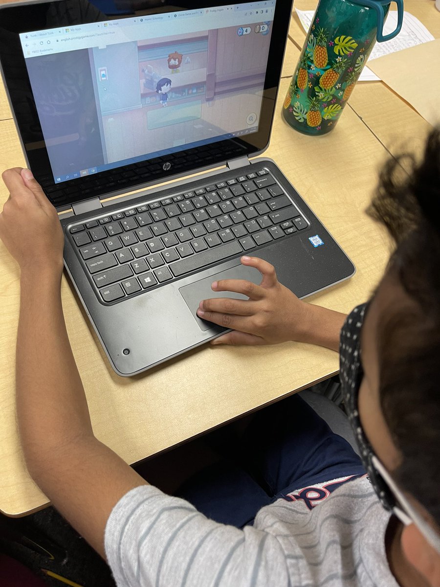 MrsHernandezCSE's tweet photo. We’ve been busy in 2nd grade! Here are some pics from our first month of school in ELAR/SS. @CSE_Chameleons https://t.co/OkrmuKJKJ9