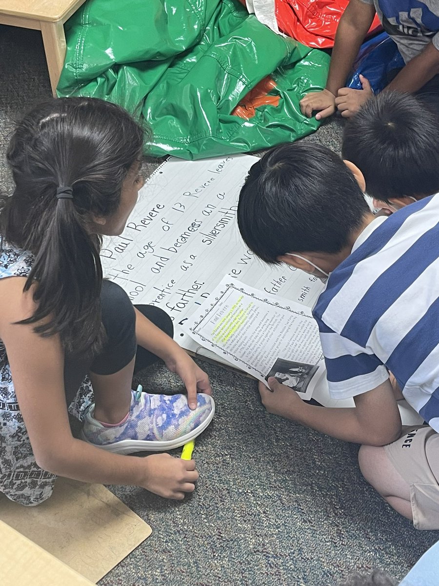 MrsHernandezCSE's tweet photo. We’ve been busy in 2nd grade! Here are some pics from our first month of school in ELAR/SS. @CSE_Chameleons https://t.co/b2au39yUu7