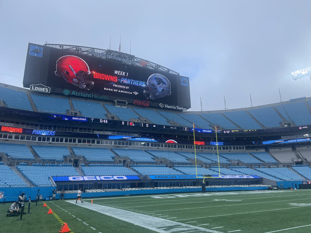 augustalstone's tweet image. I often struggle to mentally picture exactly what milestones will look like or feel like. Sometimes I wonder if or how I’ll ever make it to these moments, where all of these emotions &amp;amp; feelings collide. 

It’s officially gameday and I’m an an NFL writer. Soaking everything in.