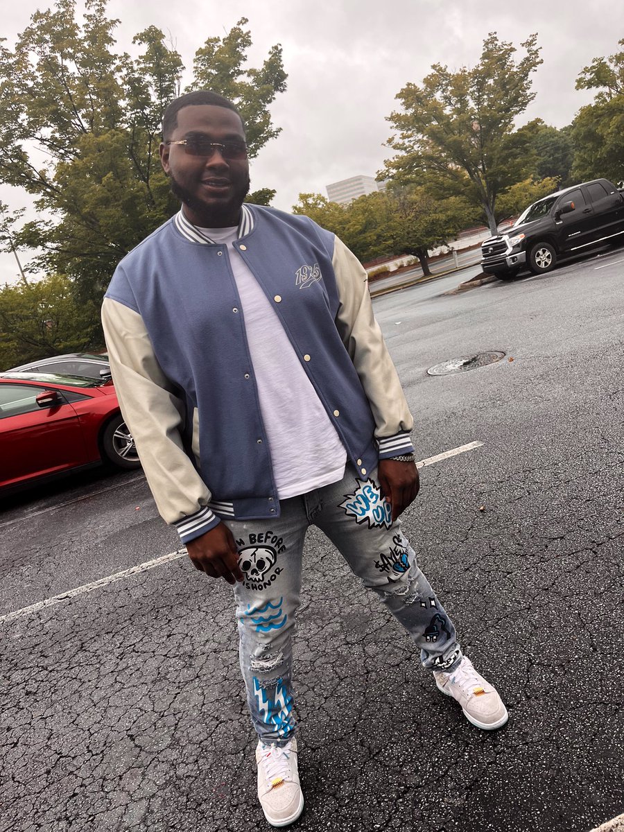 Roddo2x's tweet photo. I forgot About Twitter 😭 My Birthday Weekend Was Coo But IM Still Finna Act Up 🌟 #Big24 https://t.co/hjTWoKokBa