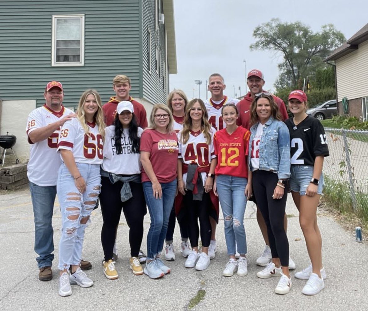 It’s a CYCLONE STATE BABY and the Dekkers family couldn’t be more excited!! ❤️🌪💛
