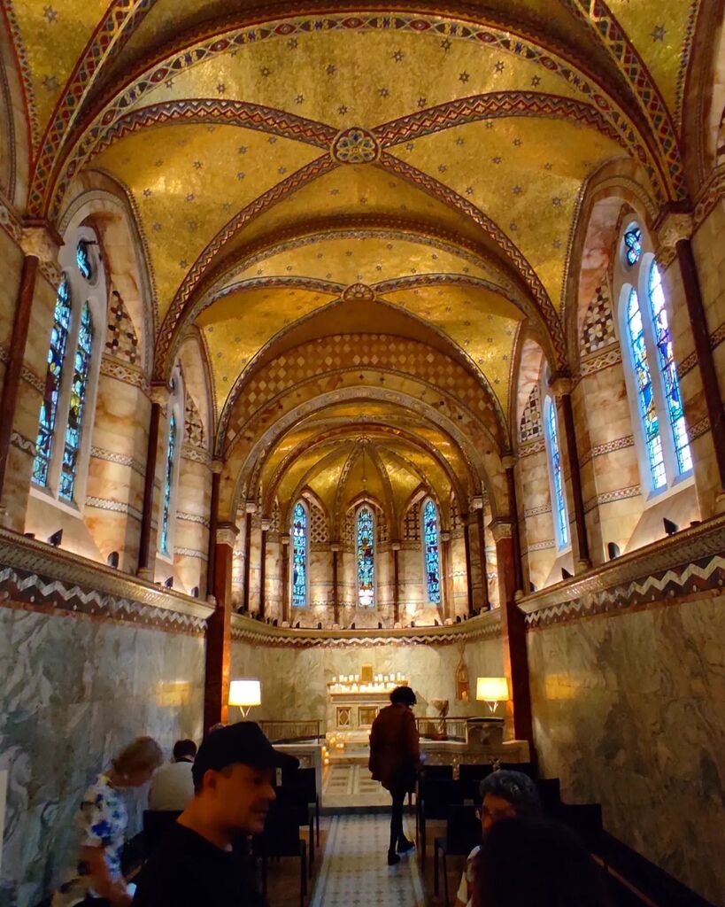 frosted_north's tweet photo. Fitzrovia Chapel
.
.
.
#fitzroviachapel #openlondon #london https://t.co/9MELIFe1Dj https://t.co/ksUWwHLSMh