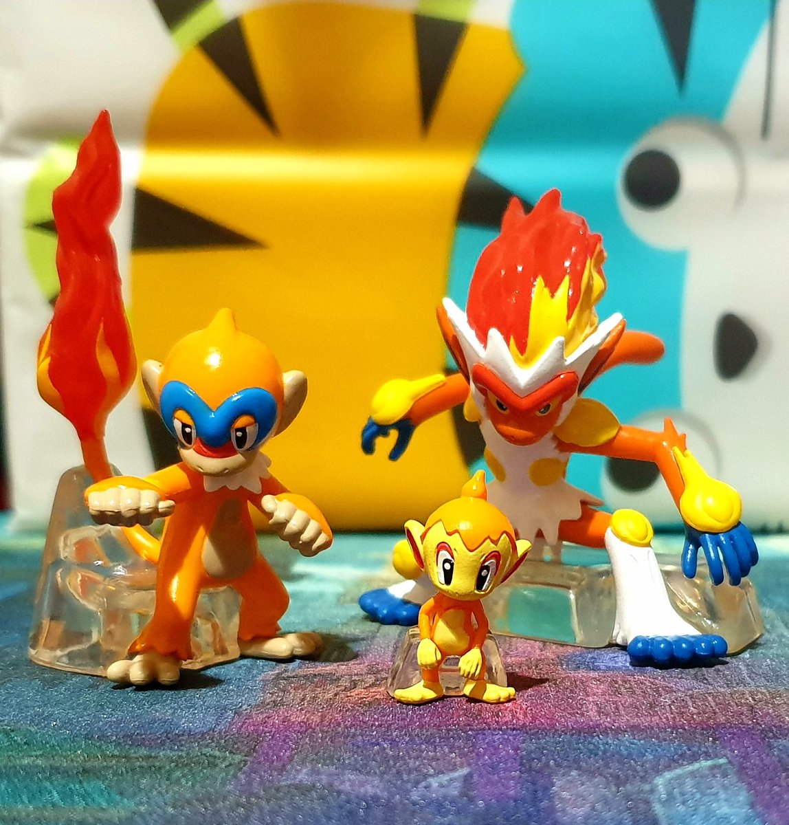 Flanel_Ham's tweet photo. Pokemon scale world bandai
Chimcar - monferno - infernape
#pokemon #bandai #infernape #chimchar #monferno #pokemondiamon #pokemonpearl #sinnoh #nintendo #nintendoswitch #gamefreak #gba #n3ds #minifig #hobby #collection #scaleworld https://t.co/0k248ap5wc