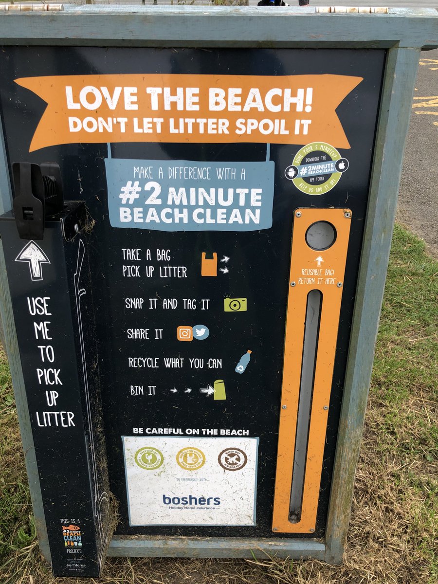 iant_72's tweet photo. #2MinuteBeachClean #HarlechBeach #DoingOurBit ⁦@GoNorthWales⁩ https://t.co/EzL2kundGh