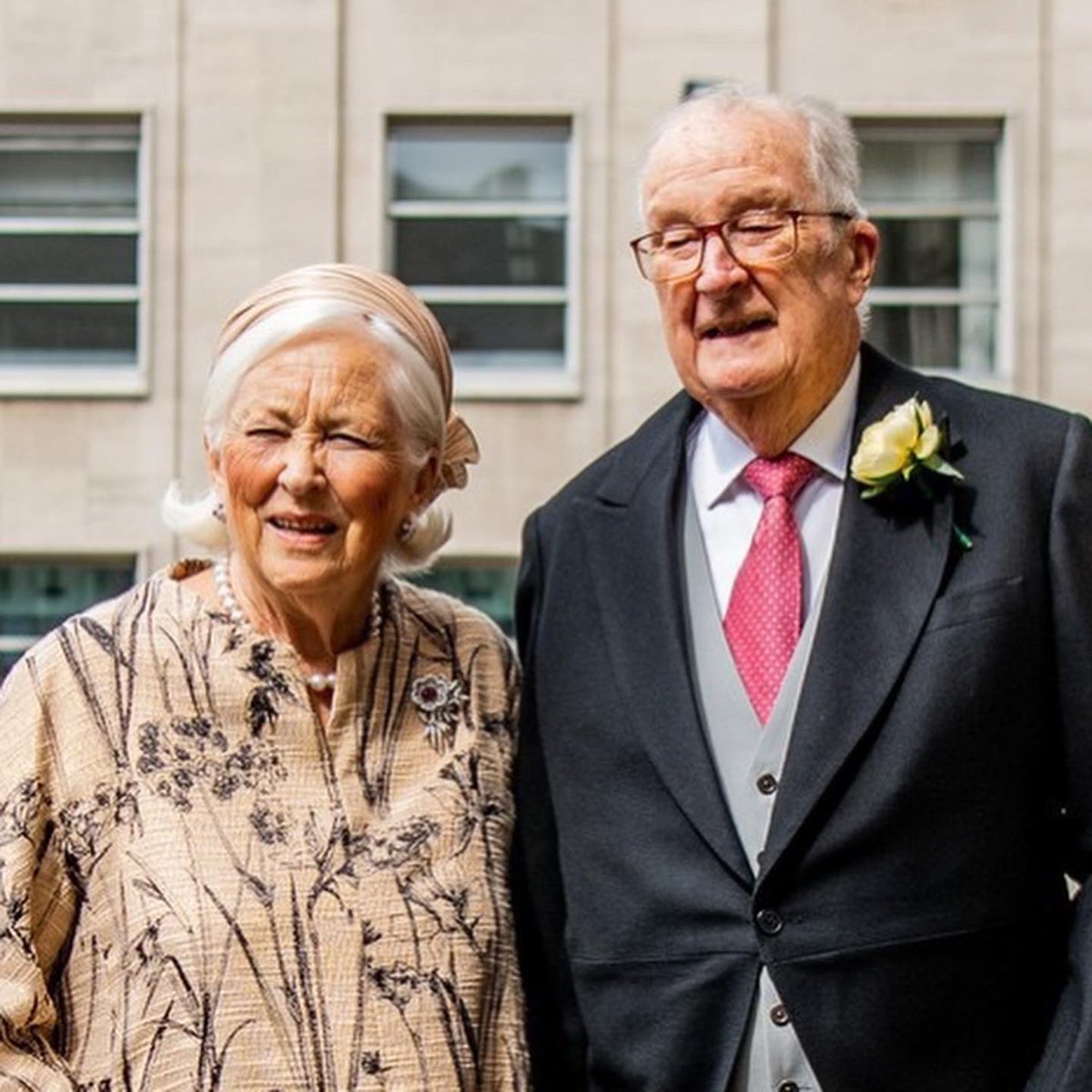 La famille royale au mariage de la Princesse Maria-Laura avec William Isvy