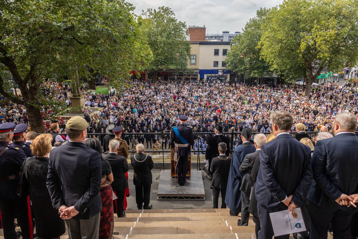 What a great picture of today’s Proclamation, from <a href="/YouFromLancs/">James Maloney</a>.