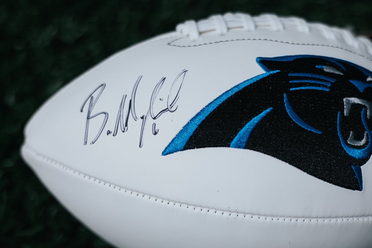 We 𝙬𝙤𝙠𝙚 𝙪𝙥 𝙛𝙚𝙚𝙡𝙞𝙣𝙜 like we should do a giveaway 😏

RT for your chance to win! 

#KeepPounding
