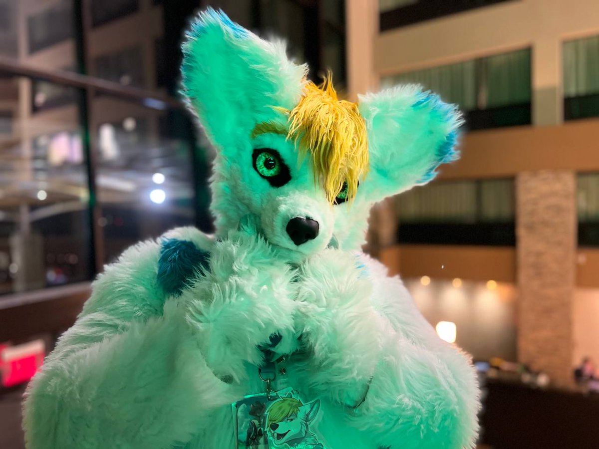 CrypticJace's tweet photo. Was at a local con this weekend. Took some photos. Hope yall like. https://t.co/0YretcGRch