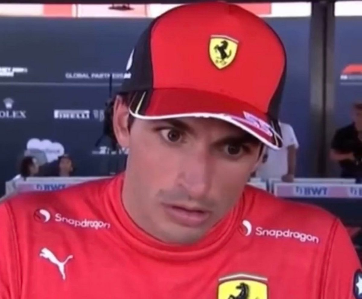 MrCHAOTIC102's tweet photo. Leclerc losing time to Verstappen on fresher, better tyres...

#ItalianGP 🇮🇹 #F1 https://t.co/CZ4eBhzhUS