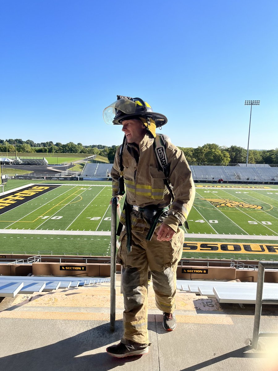 Bwerner2004's tweet image. 9/11 stair climb @mowestbullpen