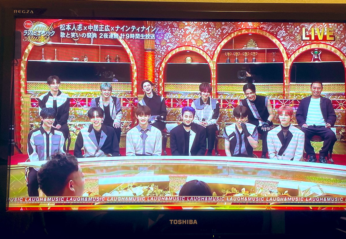 MblueMrchildren's tweet image. #INI
#FNSラフアンドミュージック 
１２人のINI笑