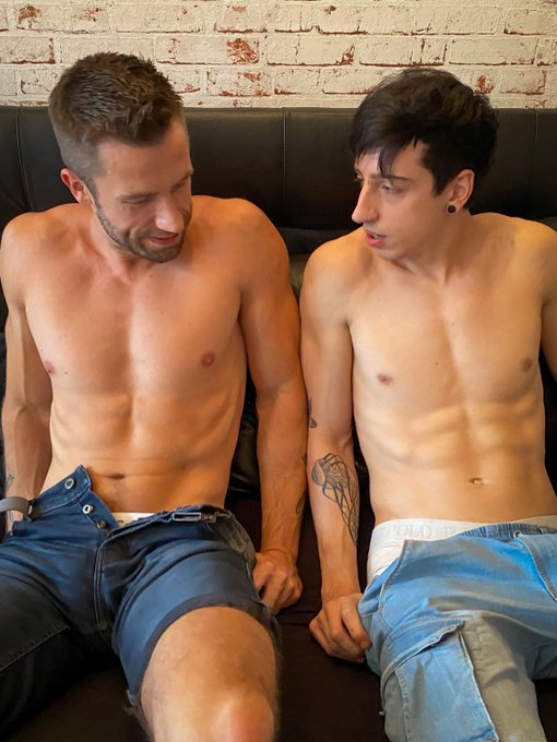 guess what we did... 😊 @KvotheOf   New video:  https://t.co/34X2N6ZVfc https://t.co/79mKKhCvse https://t<a class="tags" target="_blank" title="On Twitter" href="/?out=eyJ0eXAiOiJKV1QiLCJhbGciOiJIUzUxMiJ9.eyJpYXQiOjE3MTk4MDgyNjQsImlzcyI6InR3cG9ybnN0YXJzLmNvbSIsIm5iZiI6MTcxOTgwODI2NCwiZXhwIjoxNzUxMzQ0MjY0LCJyZWRpcmVjdF91cmwiOiJodHRwczovL3R3aXR0ZXIuY29tL0t2b3RoZU9mIn0.VGuI98V_Lfq6rwXaZTXamvoi0nh2GZAdU0gmaknfaMp6-Mdkixxcjfq0dQfH386vsjpDAGXz2g6TNWM0S_mDSg">@KvotheOf</a>