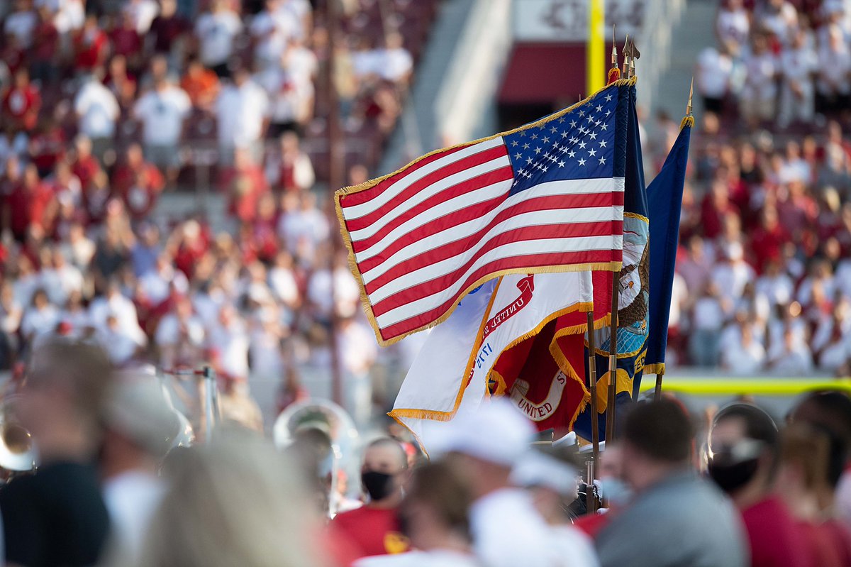 OU_Athletics's tweet image. Remembering and honoring those who lost their lives on 9.11.2001

#NeverForget