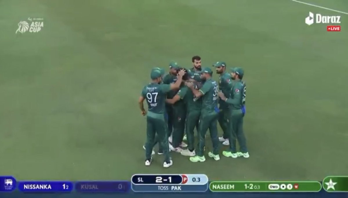 umii__18's tweet photo. Naseem lub you 😍♥️
#AsiaCup2022Final #PAKvsSL https://t.co/JMacA0cFlp