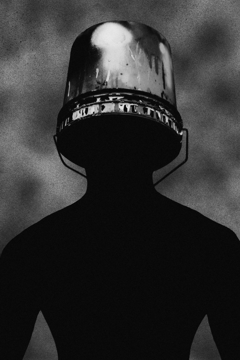 woc_one's tweet photo. 'TOY SOLDIER' / by Me & @RickCagnotto
Spraypainting on Paper + Digital Photography / ©2022
Edition of 1 / 150 tez
https://t.co/HO5VMVmtp8
Currently on view in Milan at #ValuartStudioxPlugMi / @valuartdotcom
#art #objkt #tezos https://t.co/tSXMokUSBW