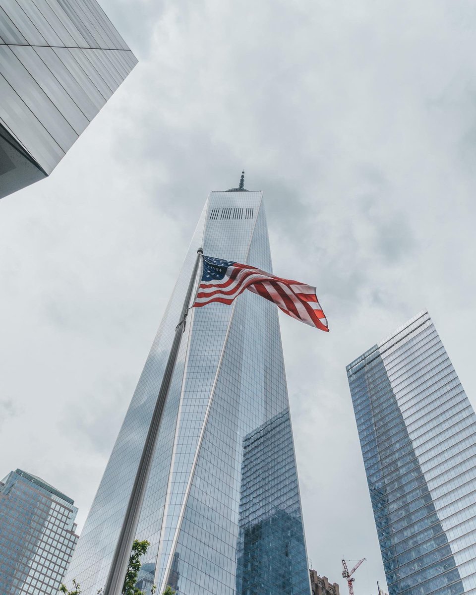 LamarBSM's tweet photo. May we never forget the attacks of September 11, 2001. Take a few moments to reflect and honor those who lost their lives. Pray for those family members today. https://t.co/Q9kKLSSxdp