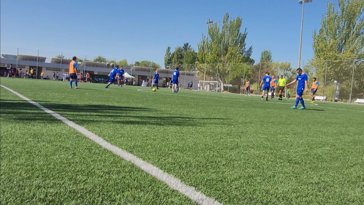 Uponor_ES's tweet image. Aquí, el resumen de un día maravilloso. V Torneo solidario de Fútbol 7 del sector inmobiliario a favor de @DownMadrid  y organizado juntos a @ASPRIMAdrid  @simaexpo y fundación Gomez Pintado. Gracias un año más por la iniciativa!