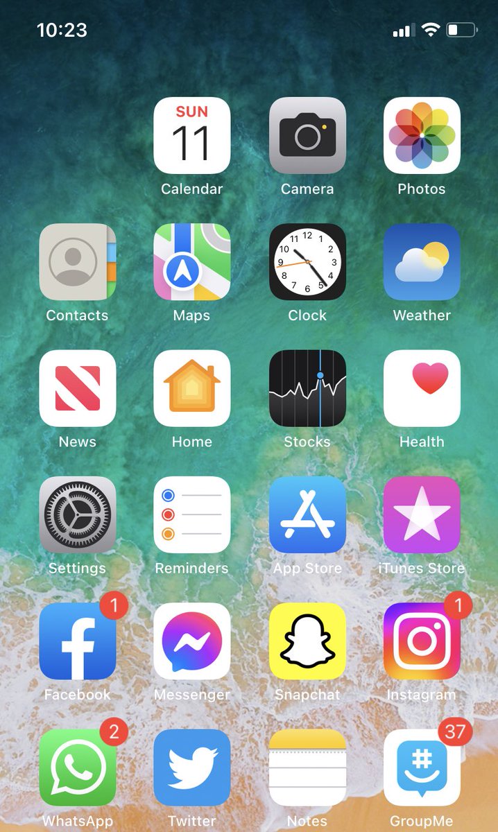 skrim361's tweet photo. Alright who stole my messages app https://t.co/UvhJljBfyr