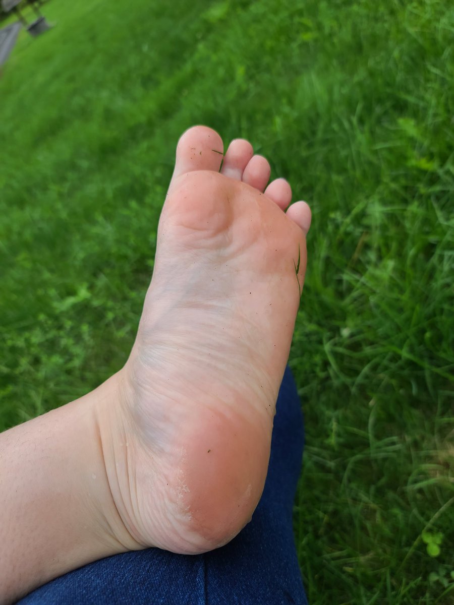 Trex951's tweet photo. Good morning. Check out my onlyfans and feet finder for more. #soles #onlyfans #feetfinder #feetfetiche #FeetPicture #feetpicsforsales #onlyfansfeet #LinkInBio #feetfethish #feetworship #feetonlyfans #feetworshipper #Feet #FeetCommunity #feetlover #feetlovers #feetworship #feet https://t.co/pYcKhtFsfq