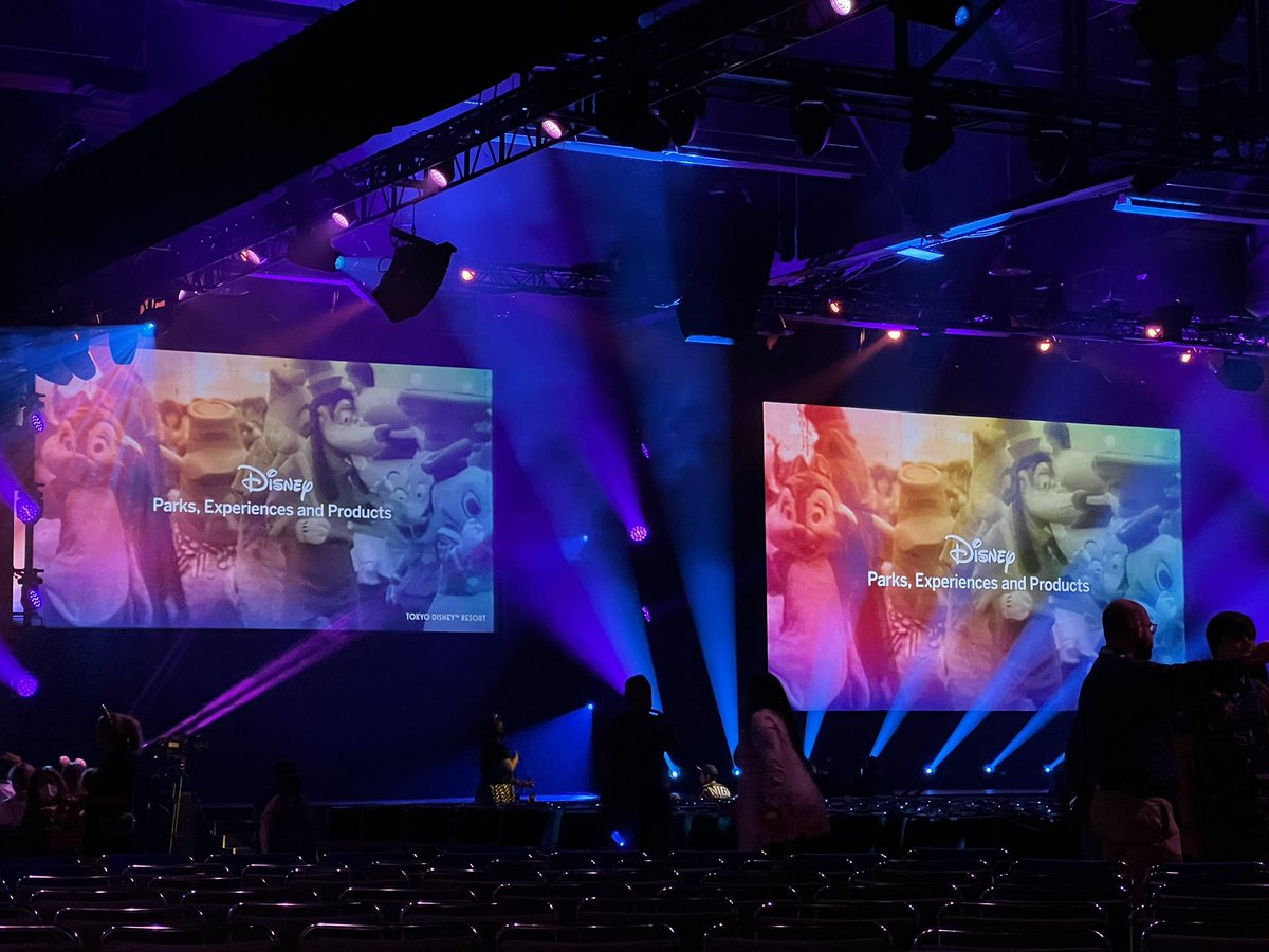 🍓✨carlye wisel tweet media