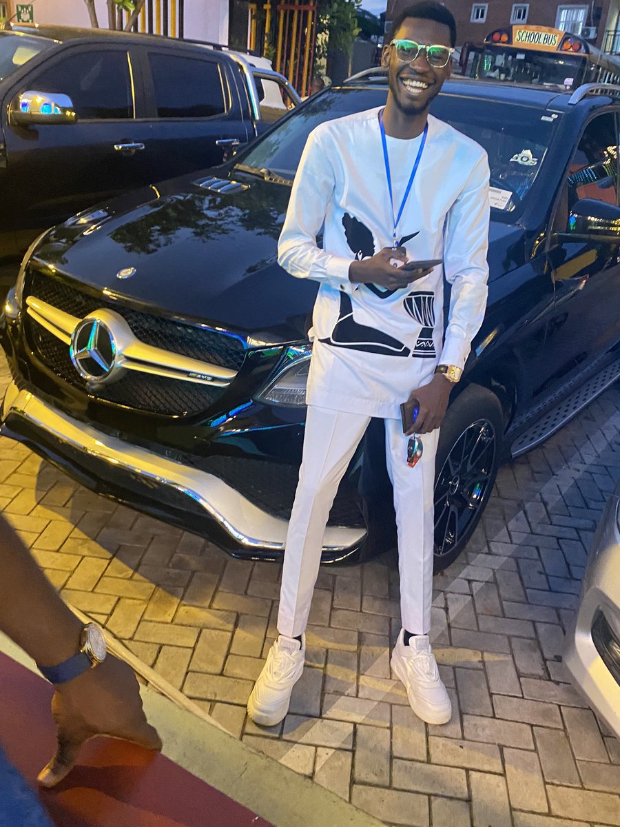 ConvertsB's tweet image. We have a score to settle, who de hot right now?
@Ekitipikin           Or  @asakemusik