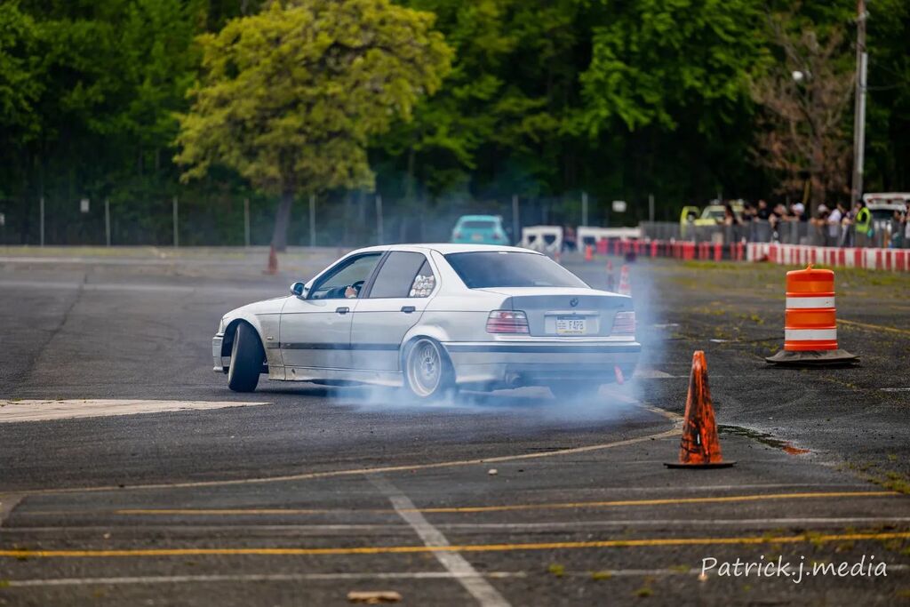 clubloose's tweet image. #NoFearMoves registration is open! It's next weekend (September 17) on the kart track at @racewayparknj.  There are spots for all groups meaning A/B has a chance to drive too. Space is limited. Photo by @patrick.j.media. #ClubLoose #GoDrifting #GreatestP… instagr.am/p/CiXqlHarc_z/