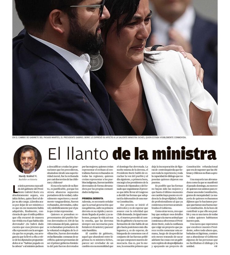 vecinoreyes's tweet photo. Expresar emociones libera; pero aquí el columnista no sólo se desahoga. Su rabia política “generacional” le resta humanidad. Su dedo en la llaga no es sólo a la ex ministra, sino a un gobierno que se rearma, con la demostración clara de que las luchas sí importan. @ellanquihuecl https://t.co/C9DqNfrllS