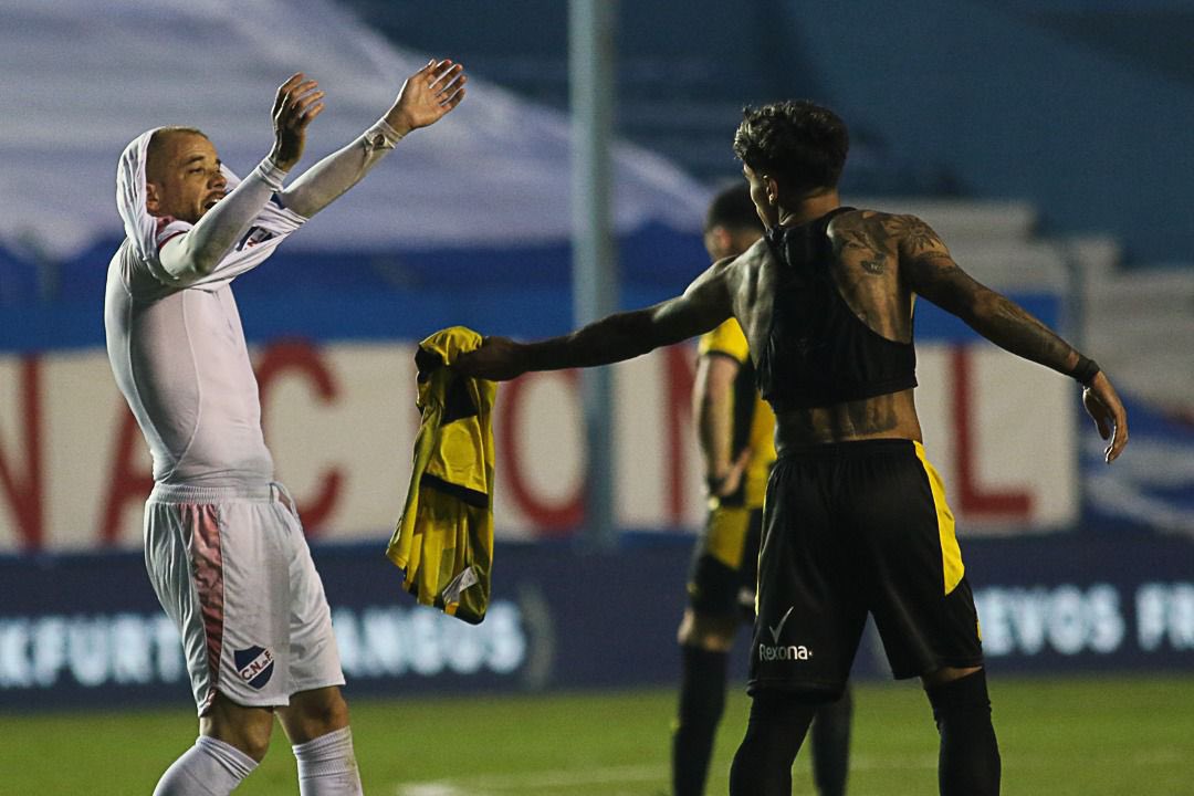 🔙 “Cuando Torres le rechazó la camiseta a D'Alessandro me generó admiración” 

🗣 Gregorio Pérez en #PuntoPenalEnEl10.
