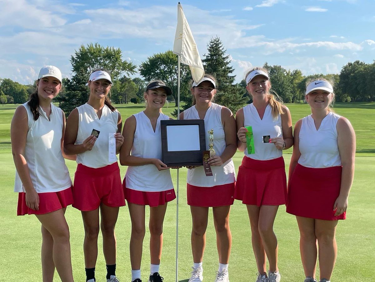 ChadGeheb22's tweet photo. Super proud of @geheb22 and her teammates on capturing their THIRD straight HHC Championship! Corryn also had a great day leading her team w a 93, earning her third place overall, giving her All-Conference honors for the second year in a row!! #hhcchamps2022🏆#thirdoverall🥉 https://t.co/xGncjlsW3t
