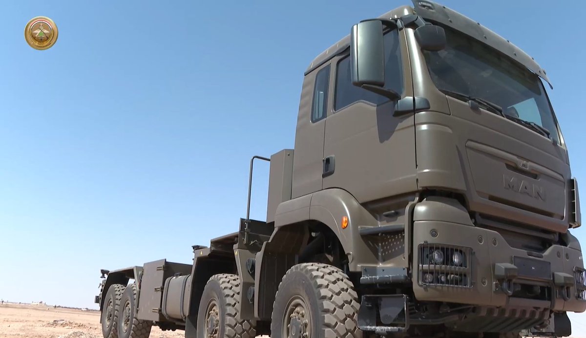 KLKAMASH2018's tweet photo. تشغيل أول رادار  Ground master GM 400 Radar 3D للكشف المتوسط والعالي ضمن قيادة الدفاع الجوي العراقي في المنطقة الغربية من العراق . https://t.co/FcHuaZgdY8
