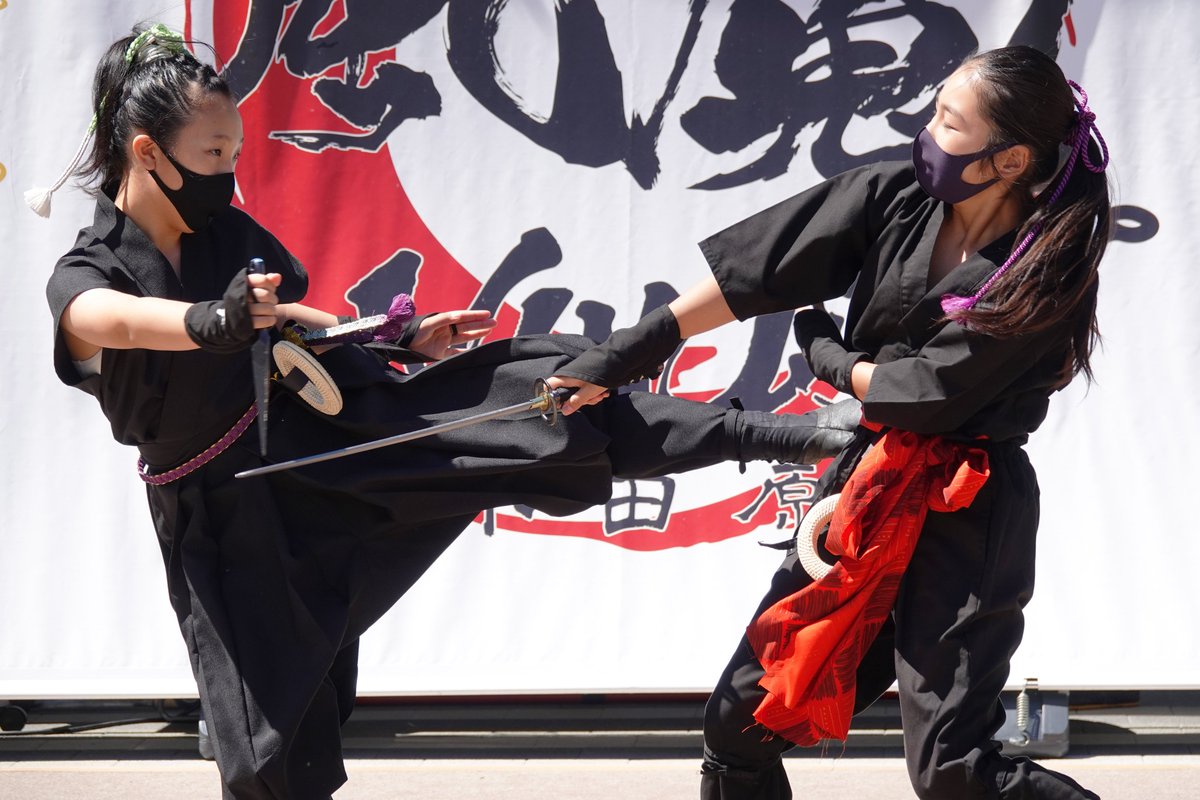 To178430's tweet photo. 9/11 『風魔忍者ショー』
＠小田原市観光交流センター　にぎわい広場

#忍者 #女忍者 #くのいち #くの一 #くノ一 #NINJA
#風魔忍者 #小田原城 https://t.co/JWo5K44kAR