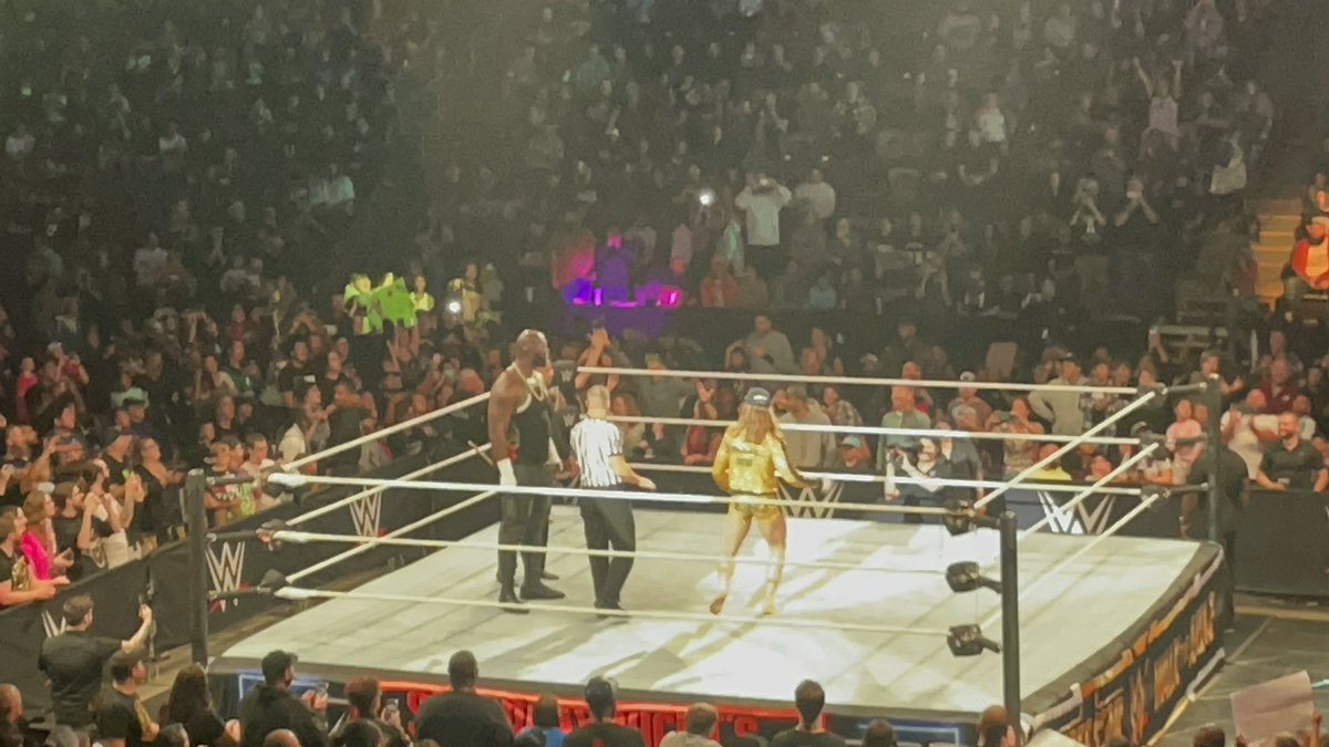 DannyHennessy14's tweet photo. Some more pictures from wwe!!! #WWEColoradoSprings https://t.co/zaFkw2y6Gv