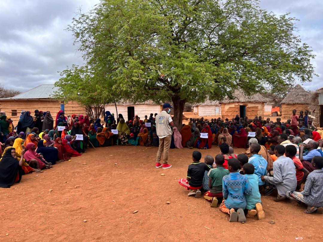 gredosom's tweet photo. @gredosom Emergency Response team conducted Community mobilization and scope beneficiaries registration process in Qahira village, Baidoa rural areas, under the @WFPSomalia Relief Project.
This is part of the scaling-up efforts as Somalia is facing its worst drought in decades. https://t.co/PVHUFZosor