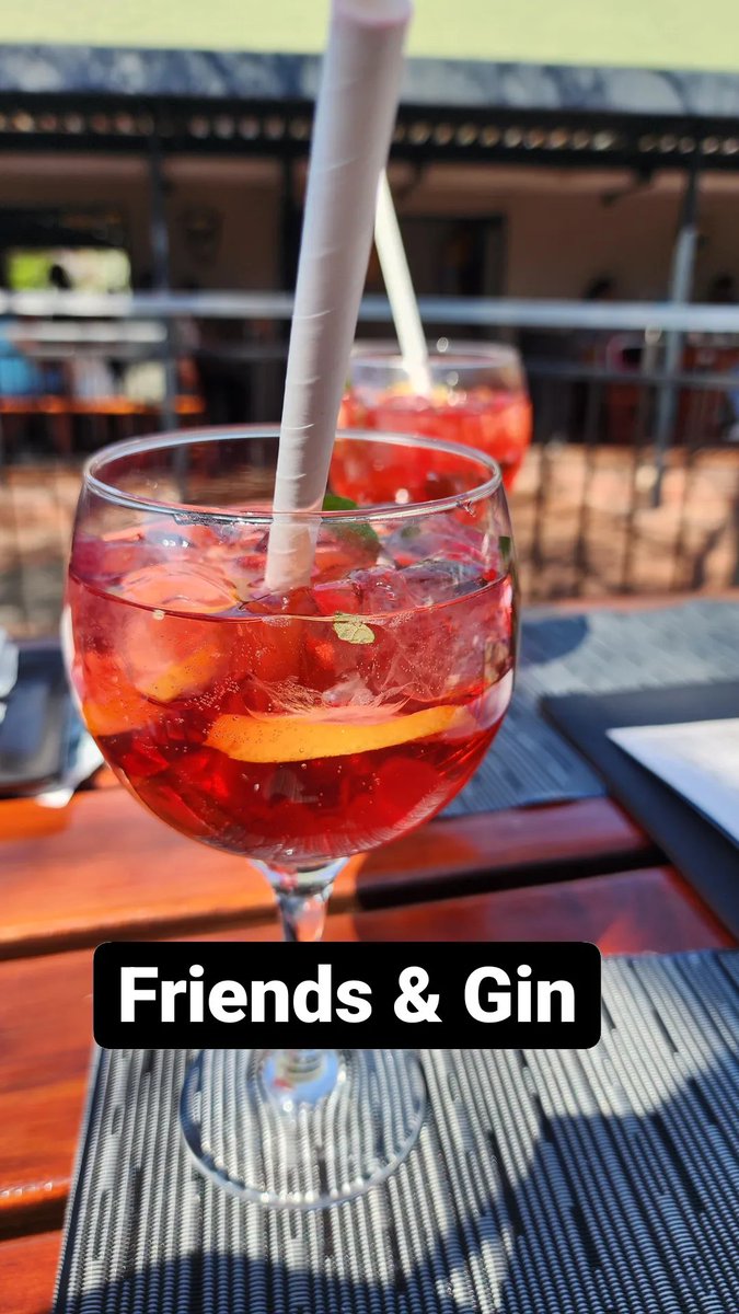 So glad I got to spend time with good friends. Sure we went bottomless on a few things but it was worth it!!!