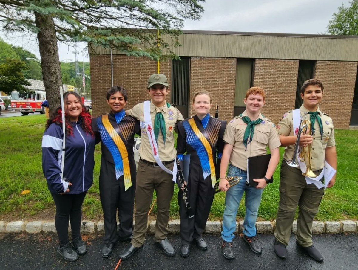 jths_mb's tweet photo. The Golden Falcons were happy to be a part of the 9/11 memorial ceremony this morning at the municipal building. Never forget 🇺🇲 https://t.co/MiDgmUx8AJ