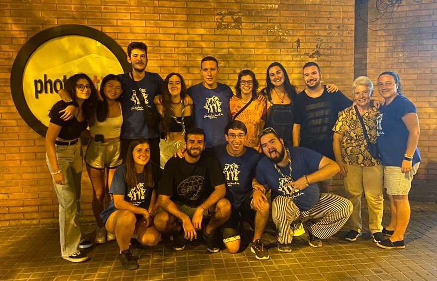 Ahir vam acomiadar l'equip de monitores i monitors del curs passat, tot agraïnt la Georgina, el Sergio, el Nil, la Conchita i l'Elsa el seu temps i dedicació aquests anys al CJSA.😊🤩 Bon camí! El centre sempre serà casa vostra! 🏡💯❤️🧁
#EnllocComAlCentre🔰 #AmbTuTotÉsMillor