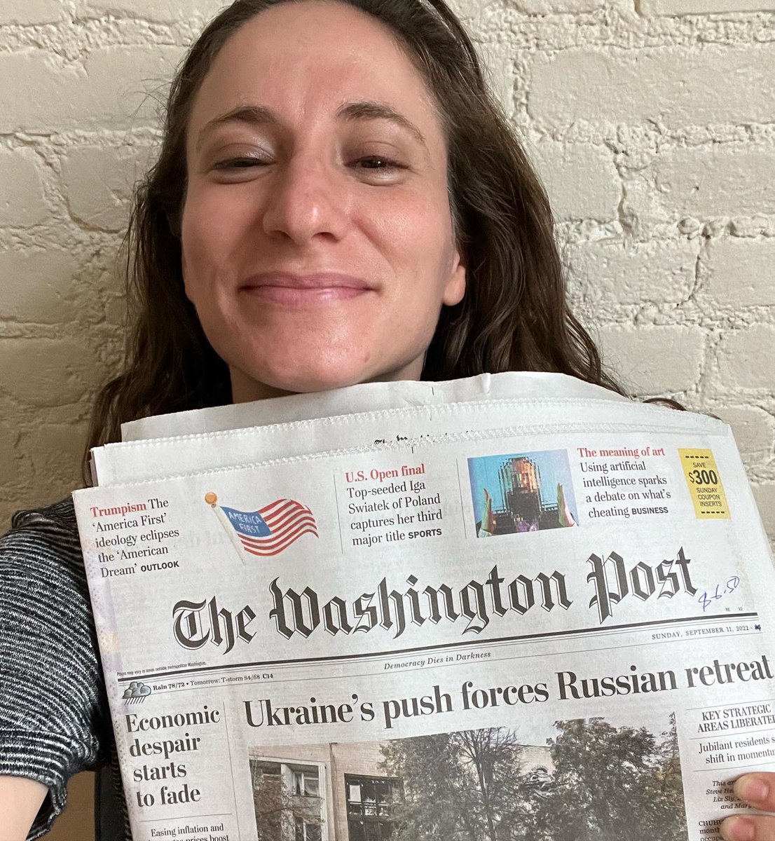 lilainchelsea's tweet photo. We’re in the @washingtonpost print edition! Hoping this marks the beginning of plenty more meandering writing sessions w/ @SarahSenk and collaboration with my buddies at @MarkedByCovid. Read it: https://t.co/U6xUDnSlQd https://t.co/42gzhDnLzJ
