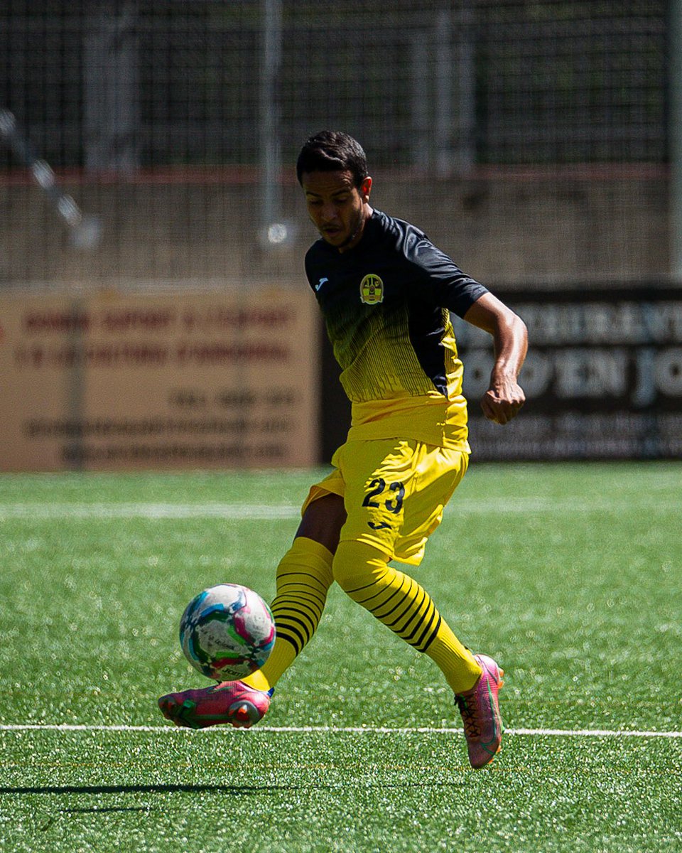 UE SANTA COLOMA tweet media