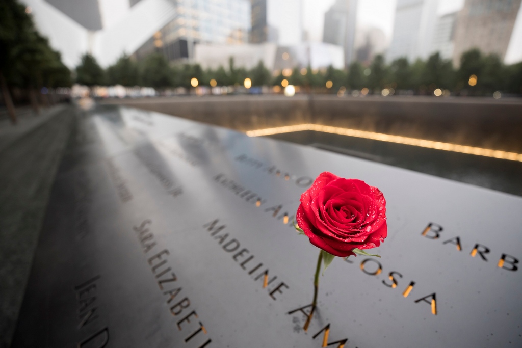 VasteronDefense's tweet photo. 9/11/01. To those we lost. And to those who fought. Never Forget. 🇺🇸

#remember #neverforget #911 #september11 #usa #fightback #worldtradecenter #twintowers #firstresponders #memorial #nyc https://t.co/SqosBG1beU