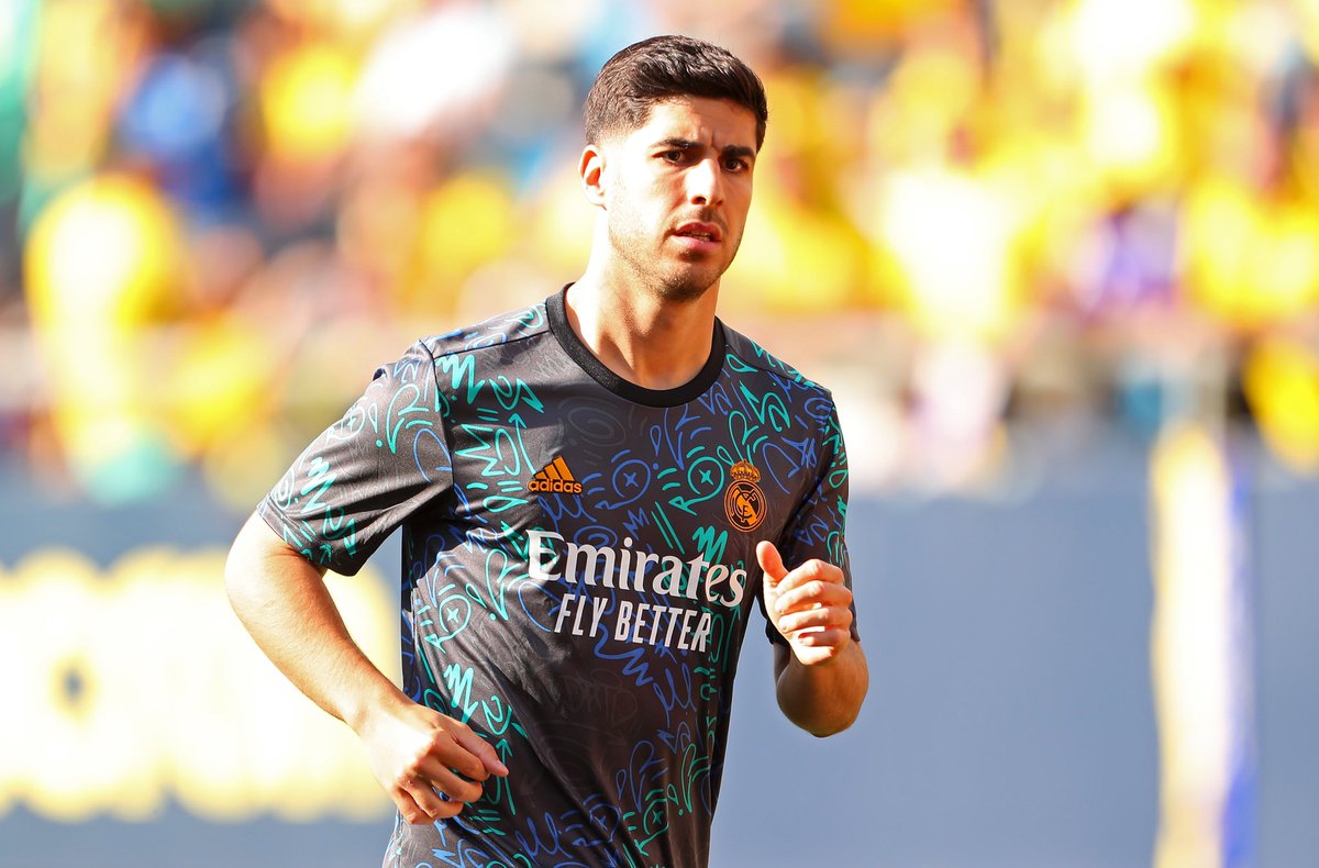 Marco Asensio was furious today as he wasn’t playing against Mallorca. Carlo Ancelotti: “Asensio’s anger for not playing? I agree with him, so I’ll keep it in mind” ⚪️⚠️ #RealMadrid

Asensio’s contract expires in June 2023.