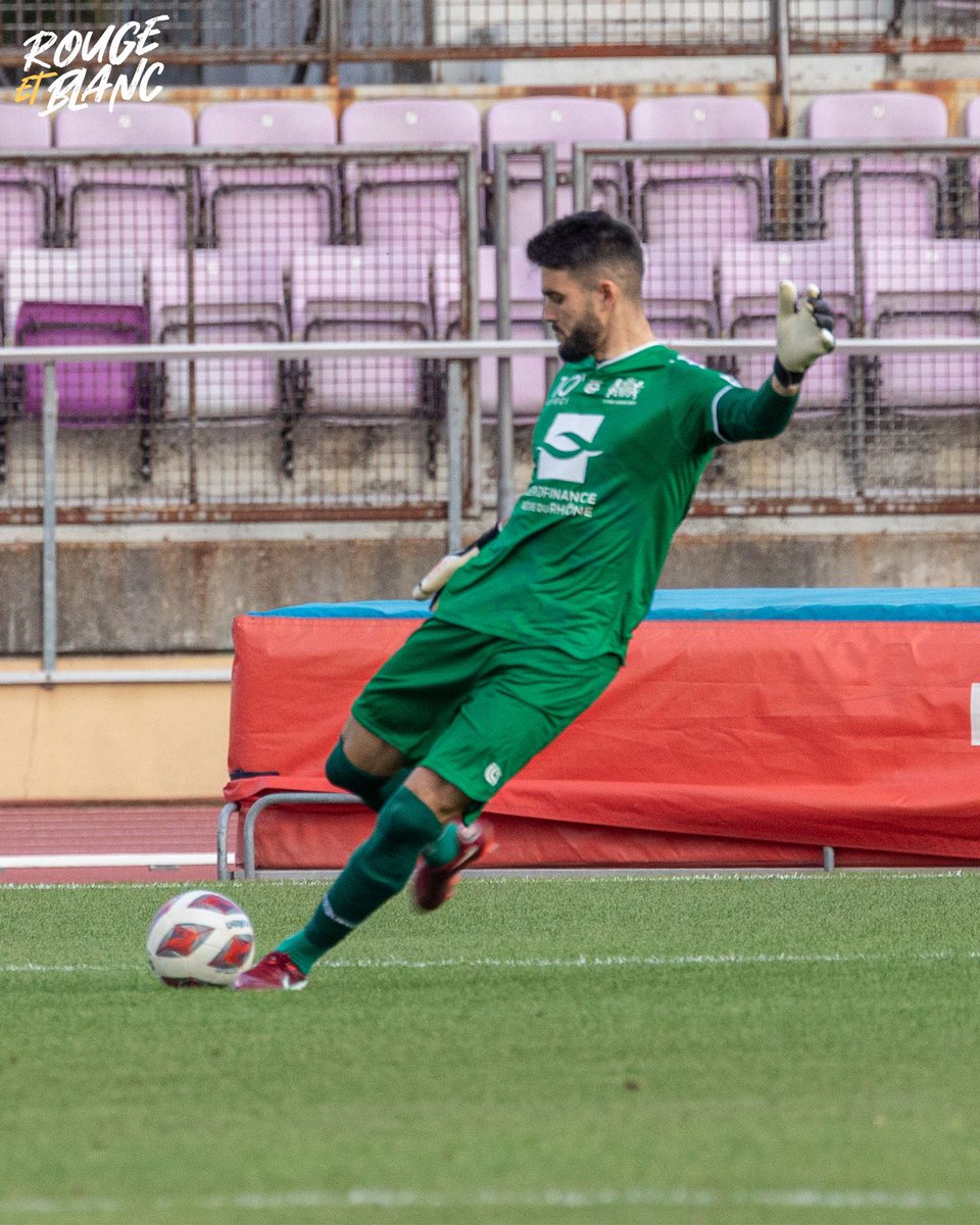 FC_SLO's tweet photo. ๐ธ ๐๐๐ฉ๐ค๐ช๐ง ๐๐ฃ ๐๐ข๐๐๐๐จ
Sur le match nul (2-2) entre le SLO et le @fcthun_official.
๐ Samedi prochain, place au 16รจme de finale de Coupe Suisse. Le SLO accueillera @BSC_YB ร la Pontaise.
Rรฉcupรฉrez votre place โก๏ธ https://t.co/hR3QQi1saf
#AllezSLO ๐ฆ #stadiste #SLOTHU https://t.co/mSDvbNvv0f