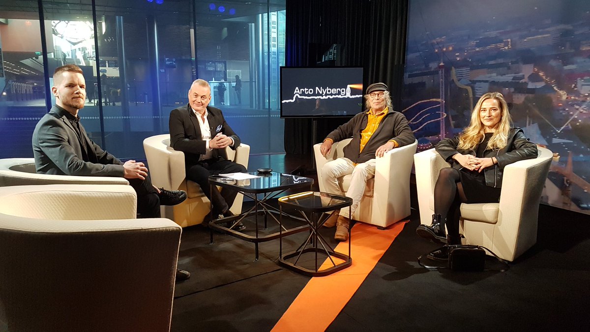 LAkimof's tweet photo. @ArtoNyberg suora lähetys klo 1845: Vesa Vierikko, Pilvi Hämäläinen ja Joonas Tolvanen. @YleTV1 ja @yleareena https://t.co/LSLlePFDuz
