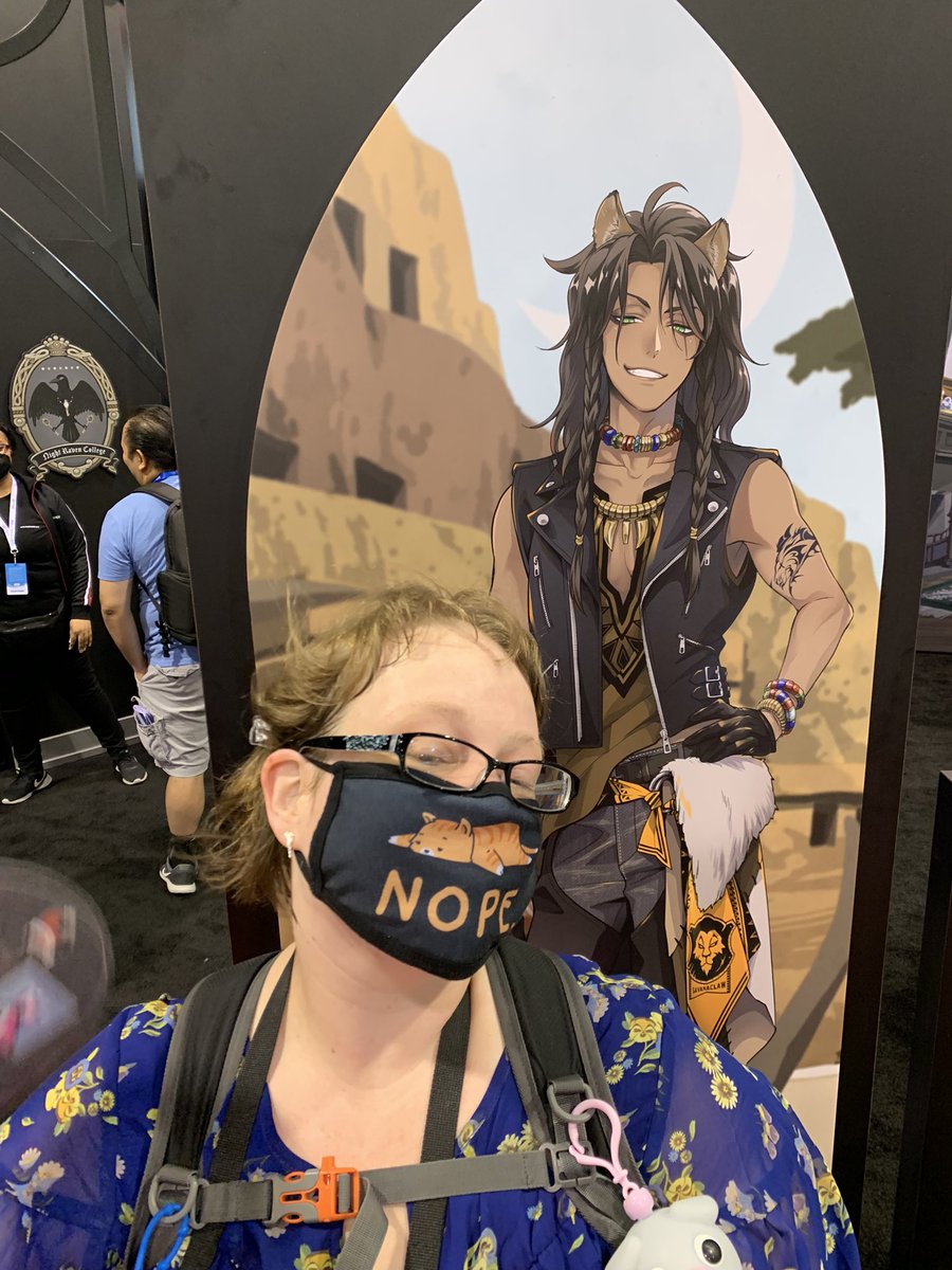 tehgreyshoe's tweet photo. @KopyKita Raaaooowrrr~
#D23Expo2022 #TwistedWonderland #twstEN #TwstSavanaclawDorm #TwstLeona #TwstLeonaKingscholar https://t.co/yqBJnM62uQ