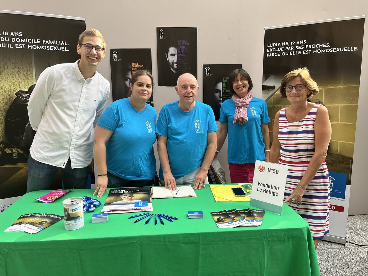 Magnifique forum des associations au #havre ce dimanche. Plus de 200 associations présentes, l’occasion pour moi de remercier chacune et chacun des bénévoles pour leur implication et leur engagement sans faille. Les assos sont un maillon essentiel pour le « bien vivre ensemble »