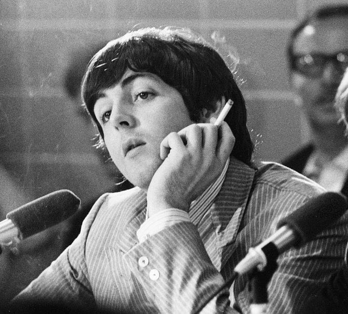 Paul McCartney 
The #Beatles via <a href="/JOHNNYMYDE4R/">gwen ☮︎</a>