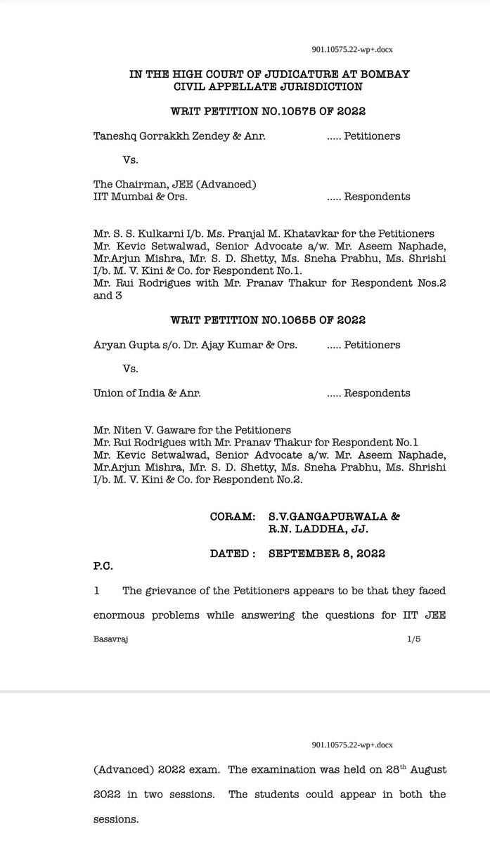 anubha1812's tweet image. Bombay High court directed JEE Advanced examination conducting body to decide on complaints made by students regarding glitches during online exam

#JEEAdvanced2022