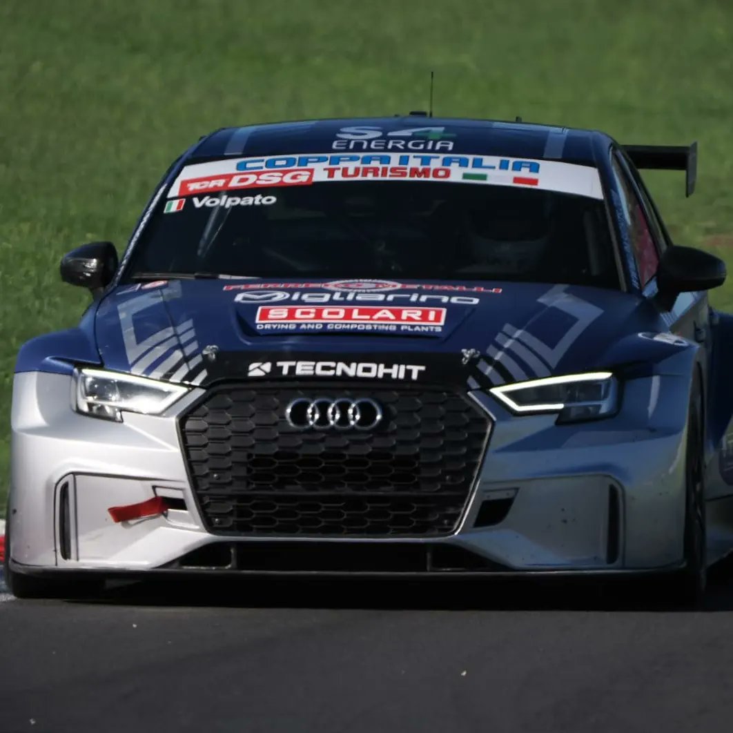 PNKMotorsport's tweet photo. 🇹🇷 Dominio dalla pole per il turco Dalokay del team Bitci Racing in Coppa Italia Turismo 

🥇 Grande spettacolo in Gara 2, con Volpato secondo e vincitore della 2a divisione, mentre Cioffi ha primeggiato nella terza

📸 Mattia Arfelli - Agenzia Signori

#gprace #gruppoperonirace https://t.co/ywnuRFHYCx
