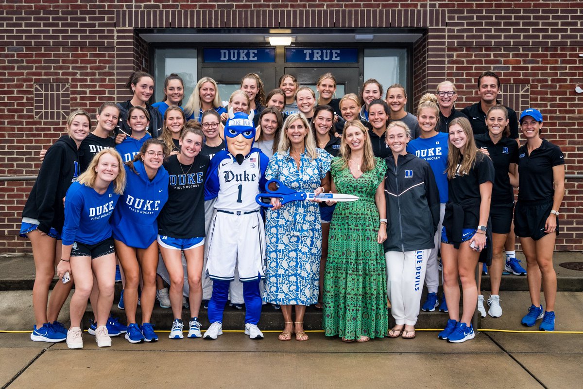 DukeFH's tweet photo. Almost six and a half years in the making and with the generosity and support of so many people. 

We present to you the grand opening of the 𝐉𝐢𝐦 𝐒𝐚𝐛𝐢𝐬𝐭𝐨𝐧 𝐅𝐢𝐞𝐥𝐝𝐡𝐨𝐮𝐬𝐞! 💙 https://t.co/t1gSdGYVrQ