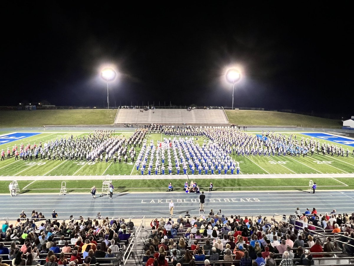 MaryMMeadows1's tweet photo. Hard work pays off. Lake Band Show 2022 https://t.co/OkTzNVxqlq